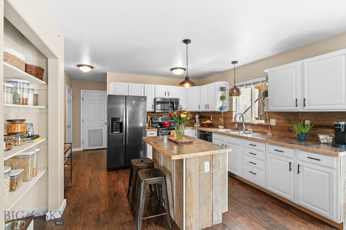 66 Aspenwood Drive Property Photo 9