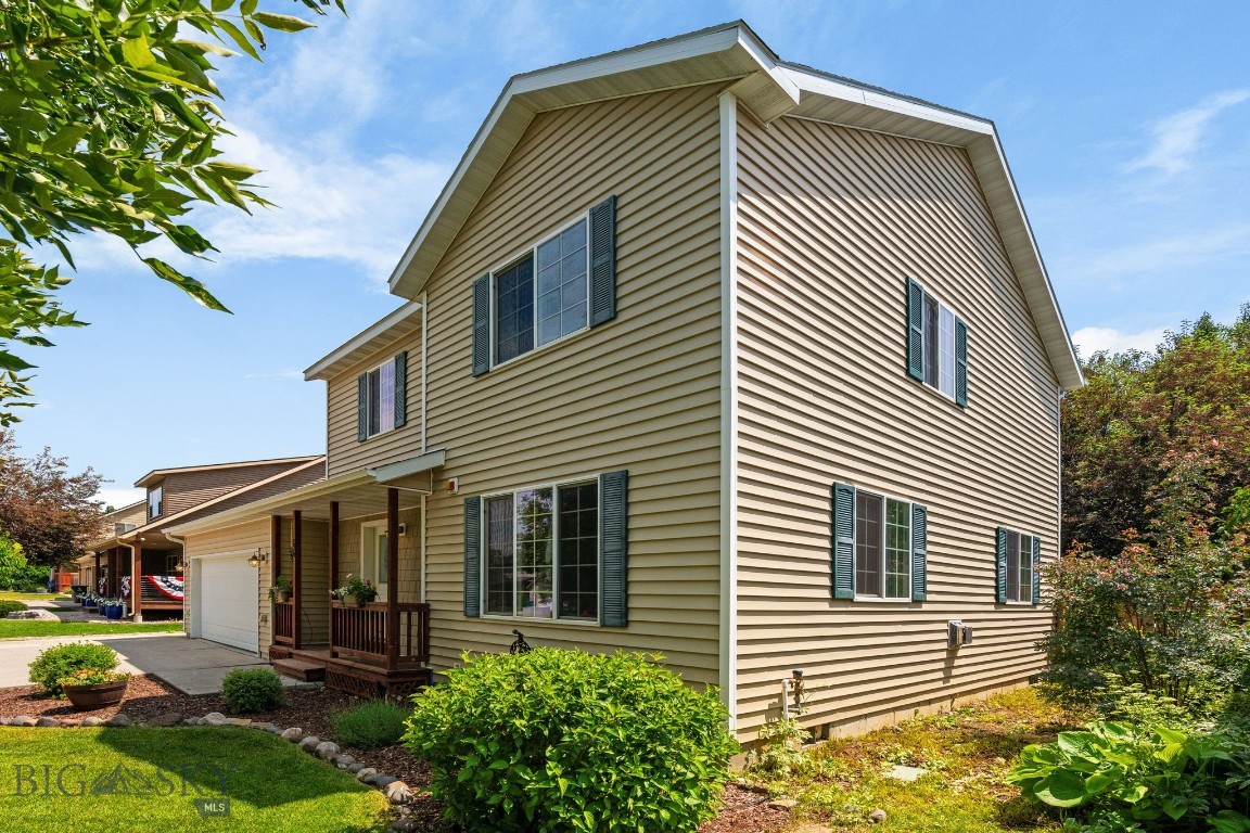 66 Aspenwood Drive Property Photo 37