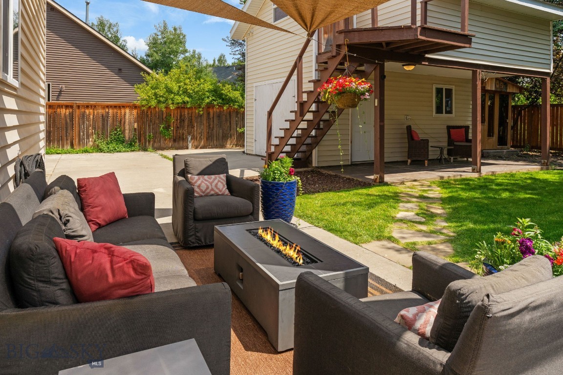 66 Aspenwood Drive Property Photo 42