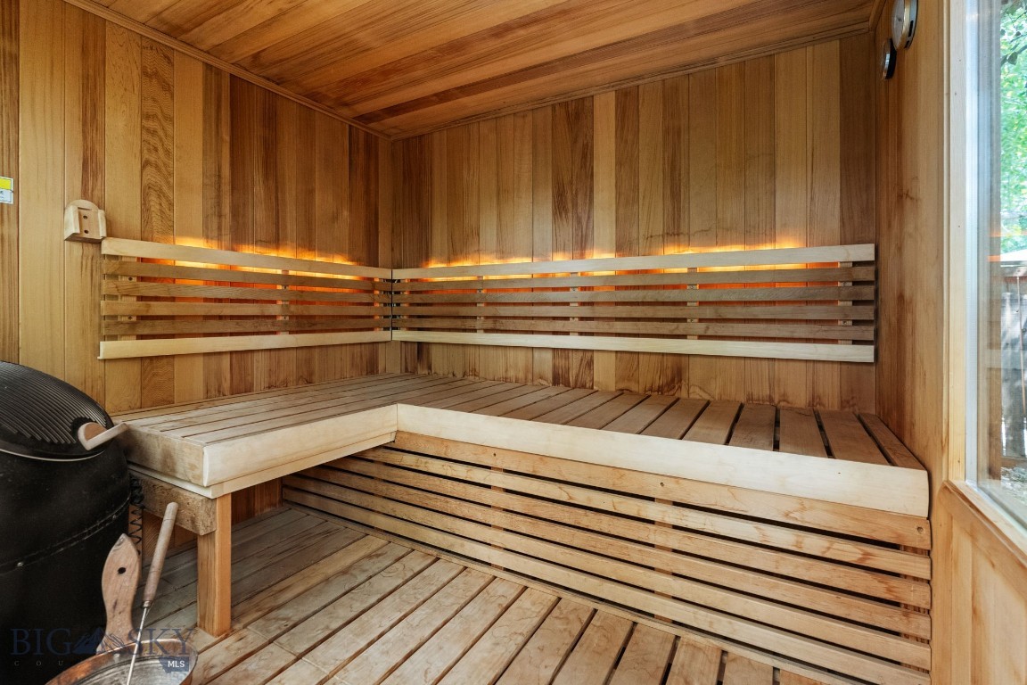 66 Aspenwood Drive Property Photo 46