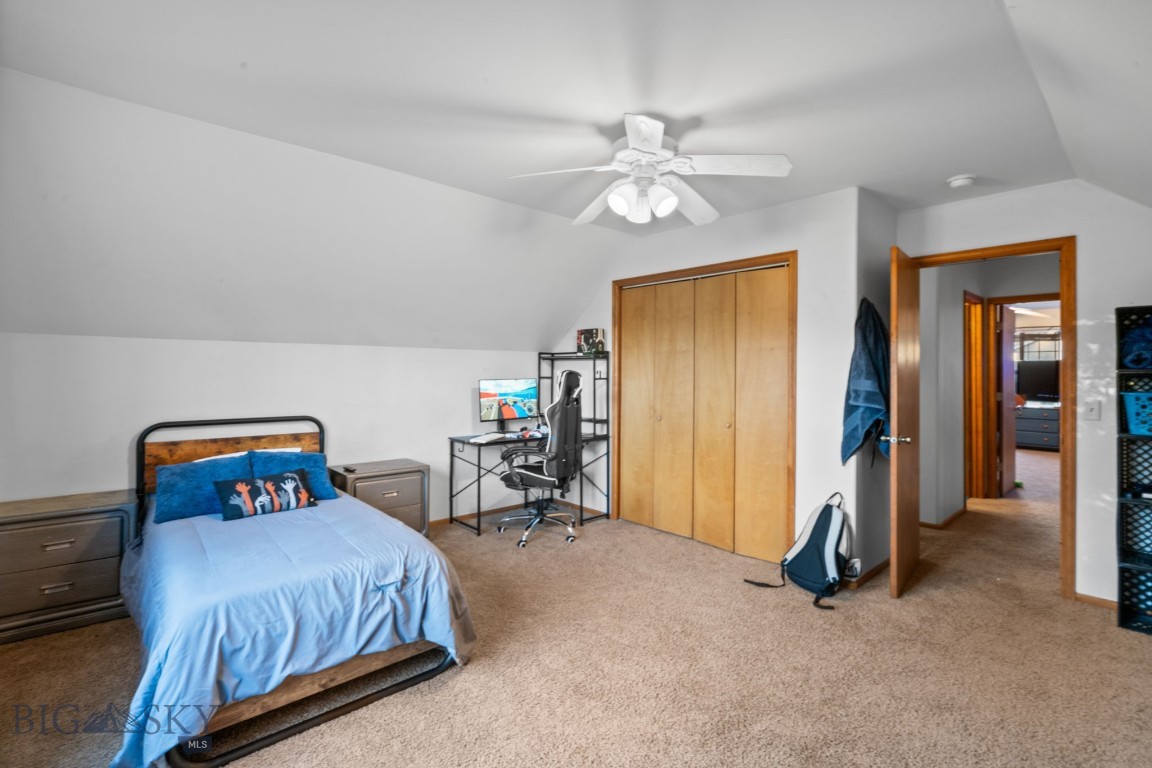 675 N 15th Avenue Property Photo 16