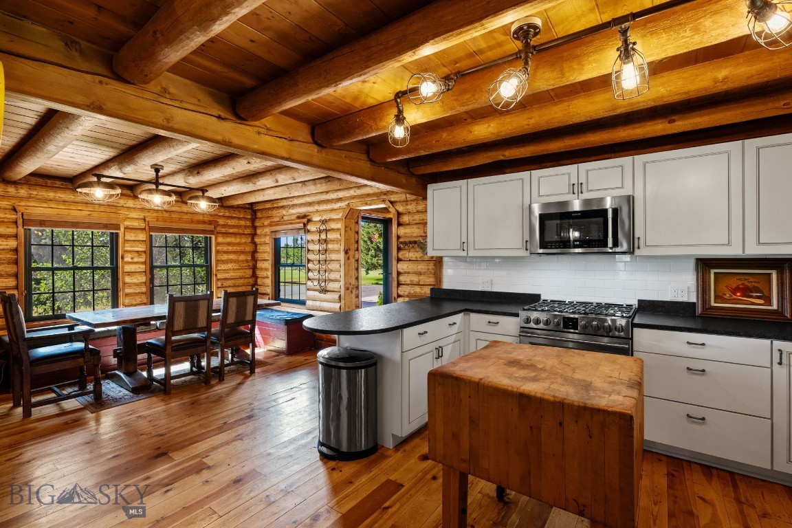 25 Big Chief Trail Property Photo 1