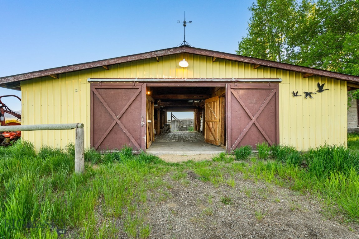 5545 Hwy 287 Property Photo 13