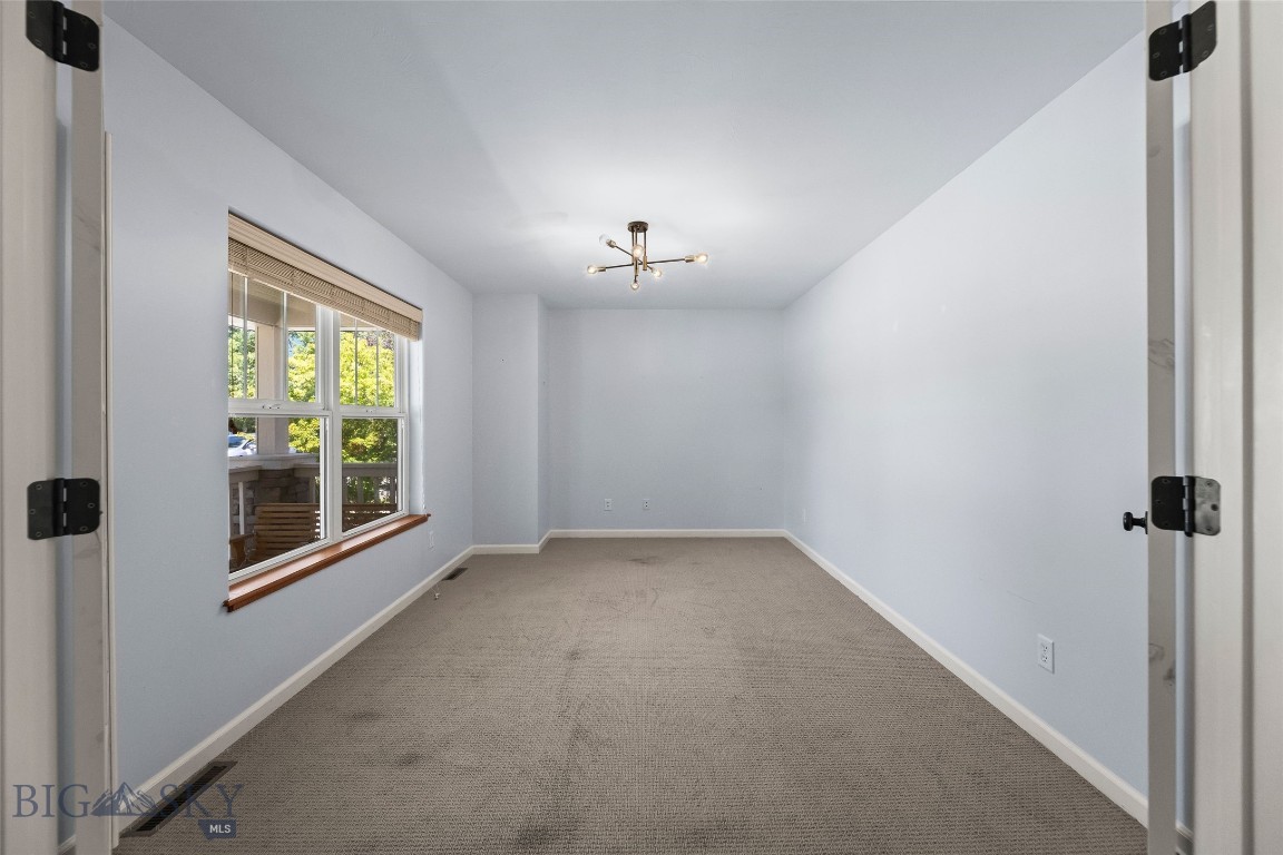 854 Matheson Way Property Photo 8
