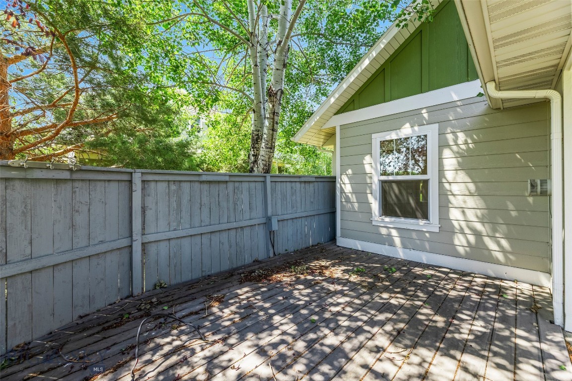854 Matheson Way Property Photo 40