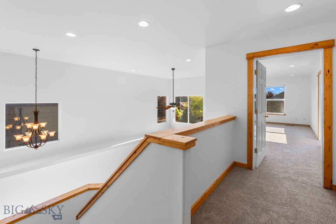738 Forestglen Drive A Property Photo 18