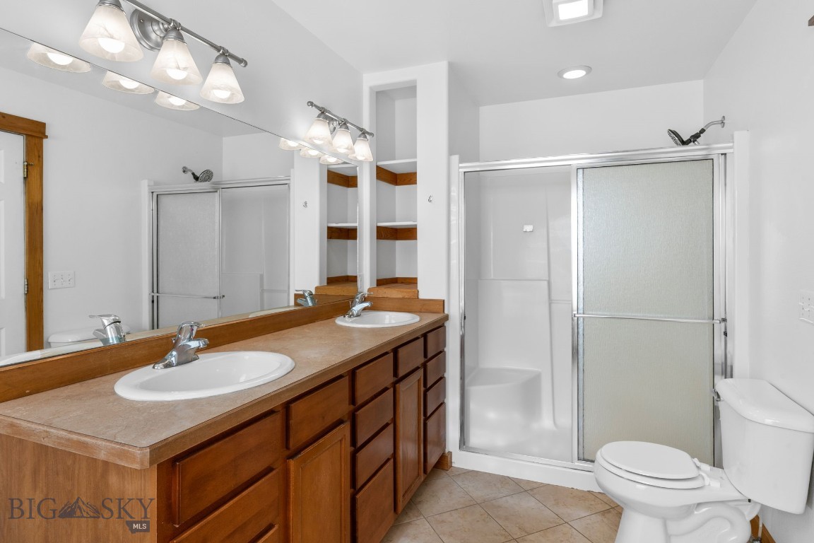 738 Forestglen Drive A Property Photo 23