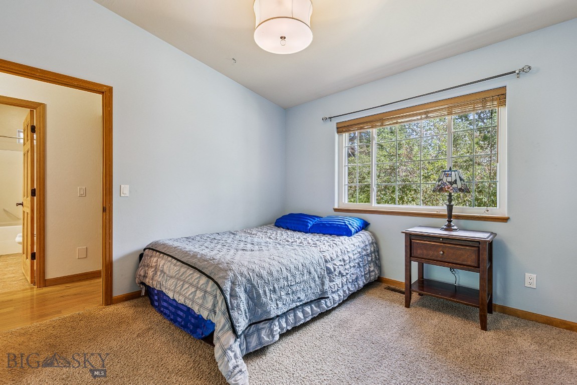 93 Landmark Drive Property Photo 41