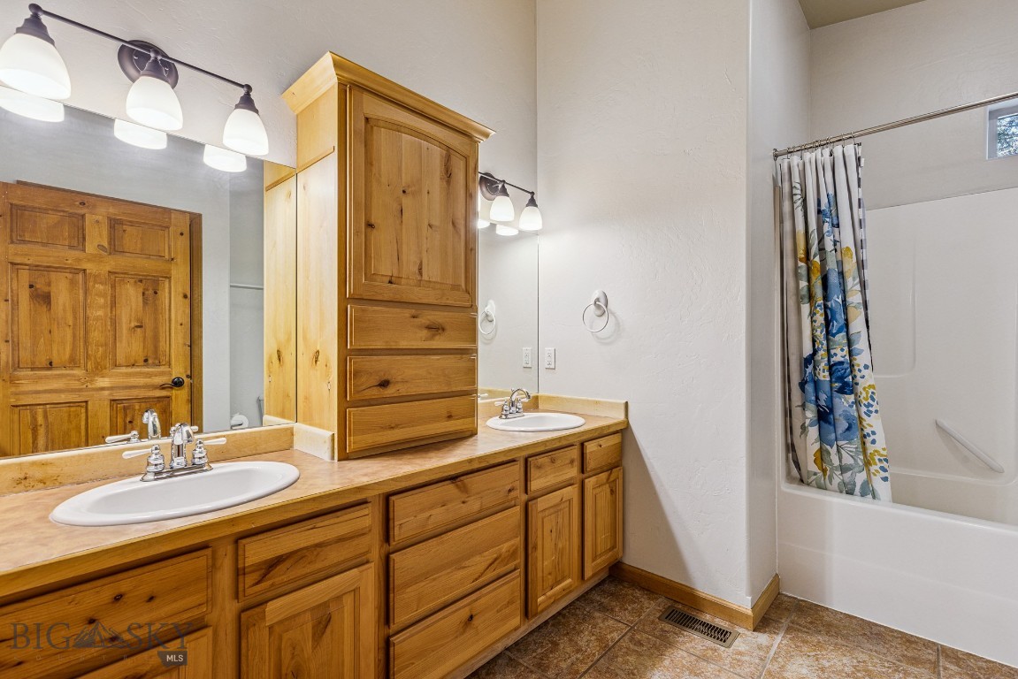 93 Landmark Drive Property Photo 43