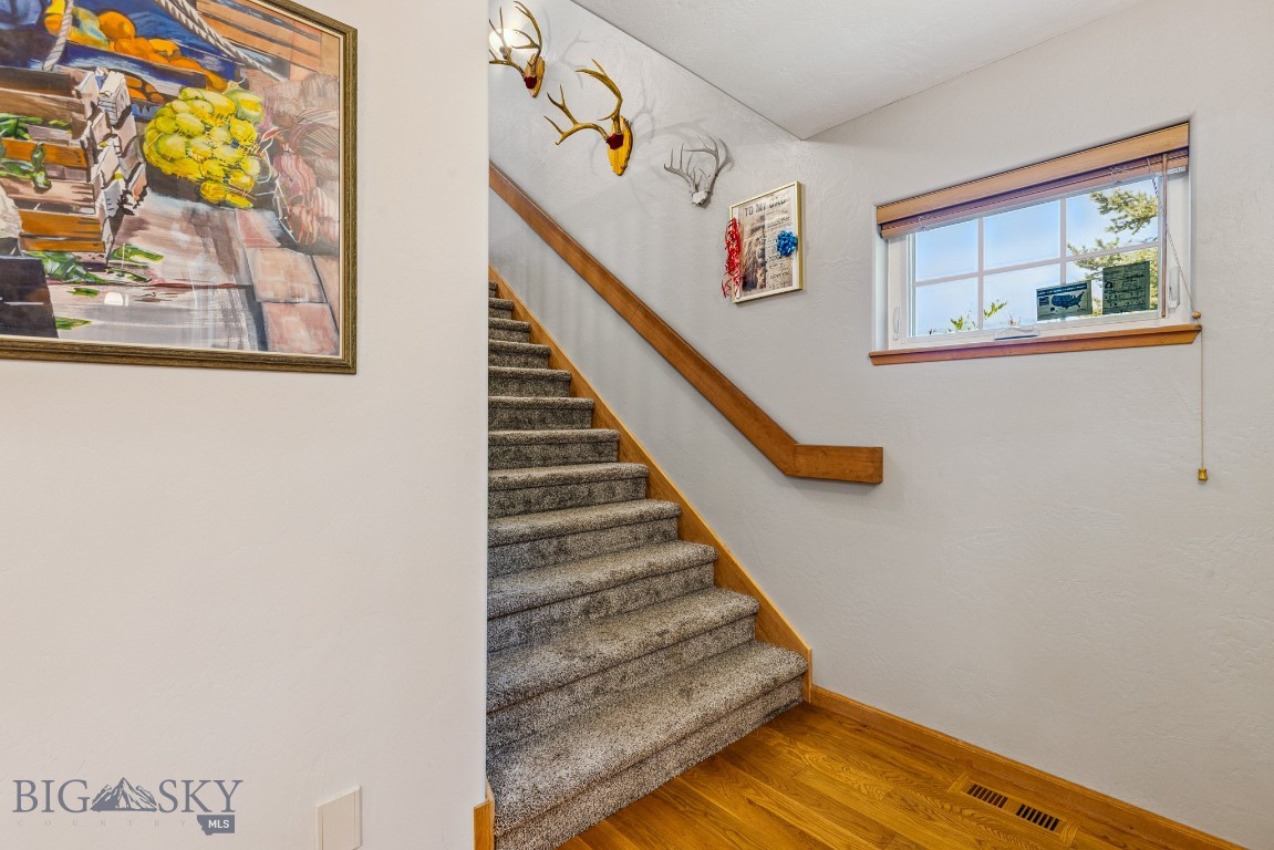 93 Landmark Drive Property Photo 47