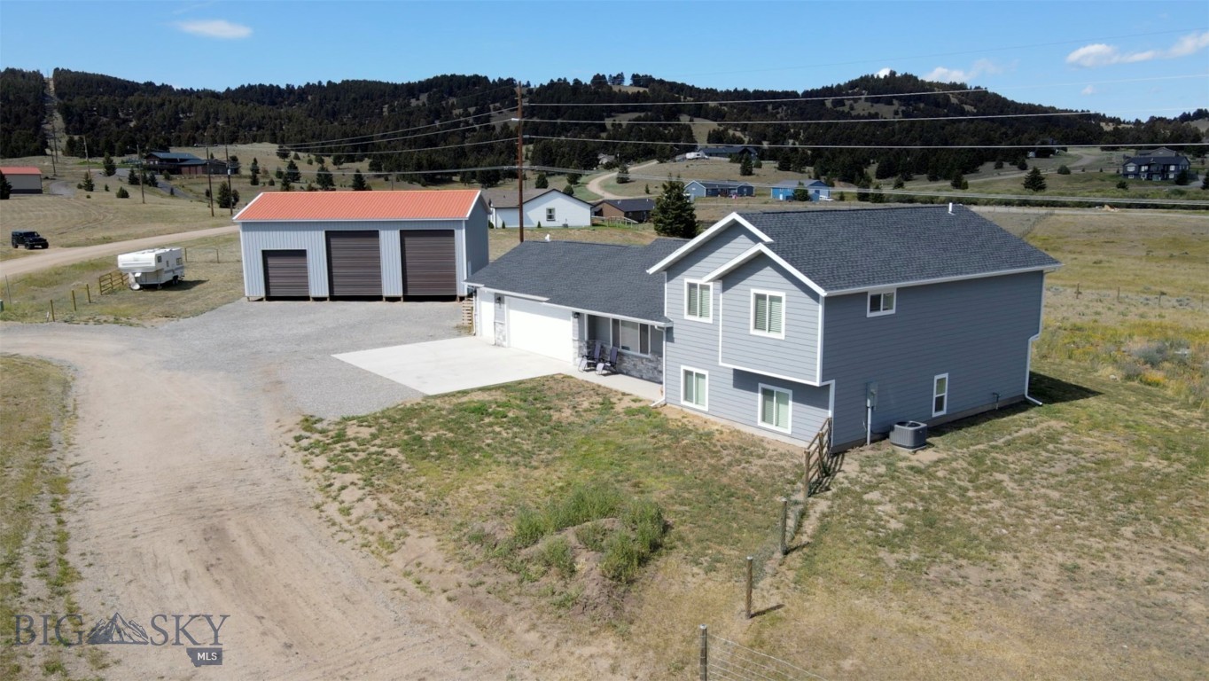 1105 Slalom Property Photo 3