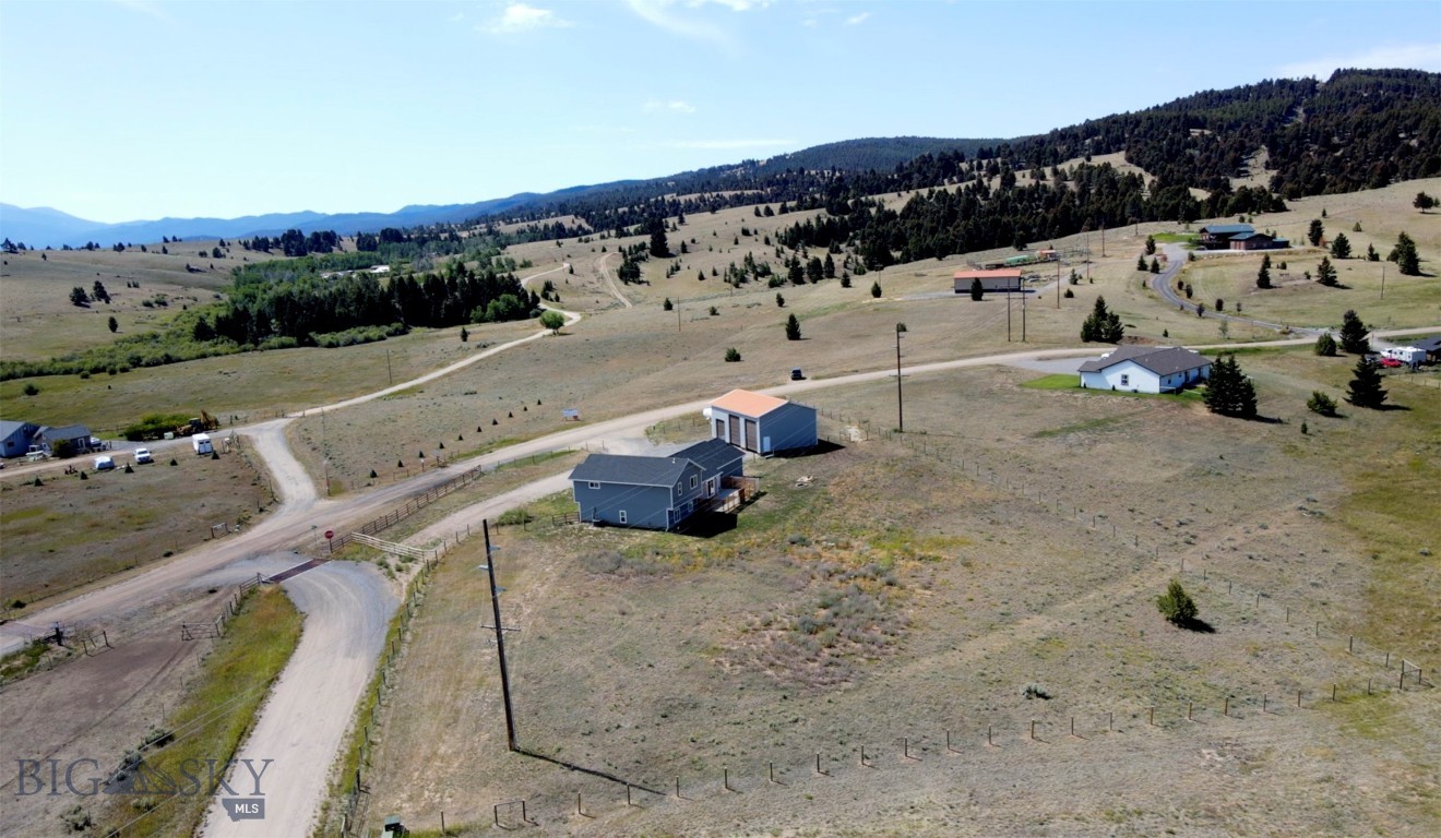 1105 Slalom Property Photo 8