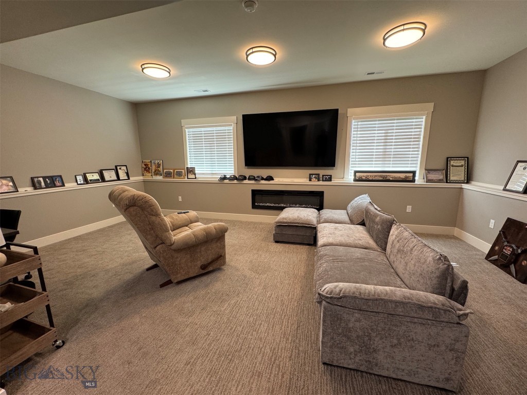 1105 Slalom Property Photo 32