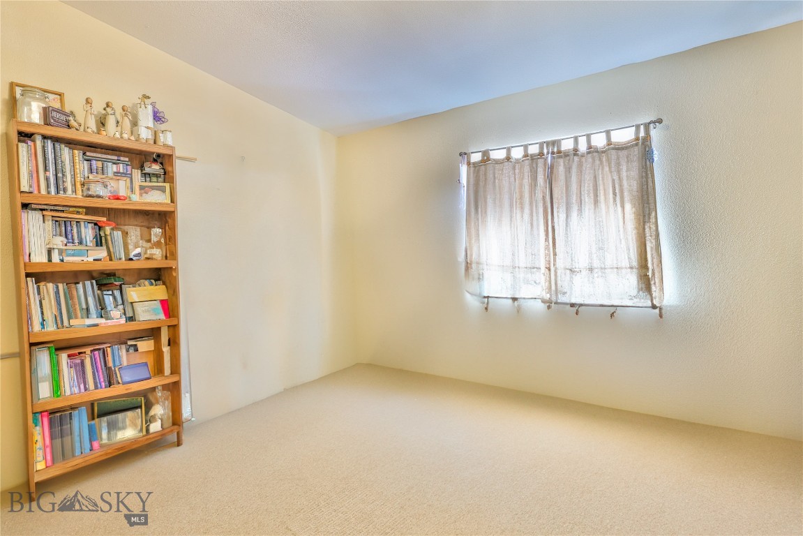 773 Us Highway 12 E Property Photo 17