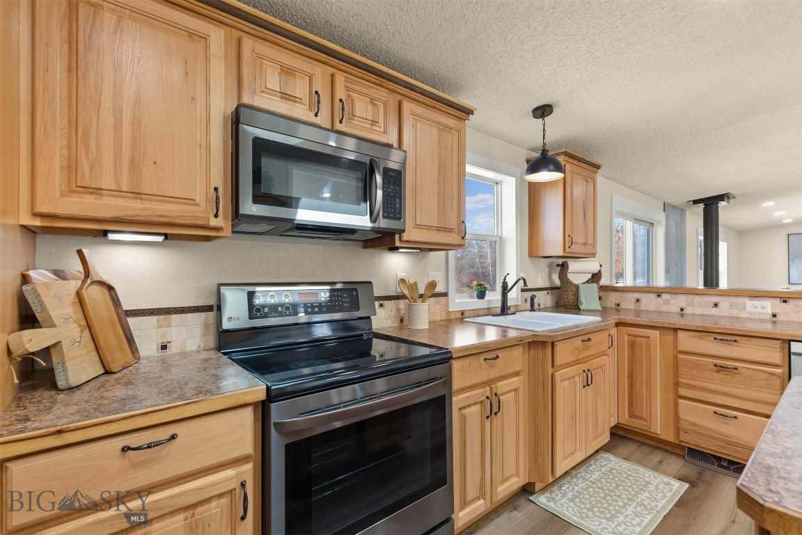 1535 Reynolds Creek Road Property Photo 4