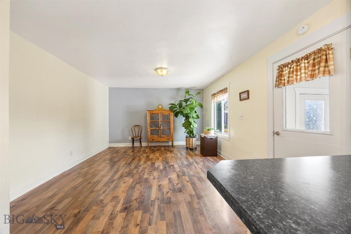 2020 Phillips Avenue Property Photo 14