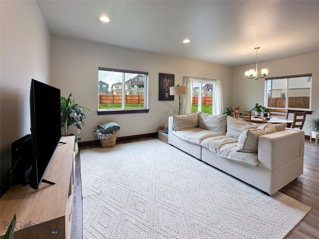 1501 Westwood B Property Photo 6