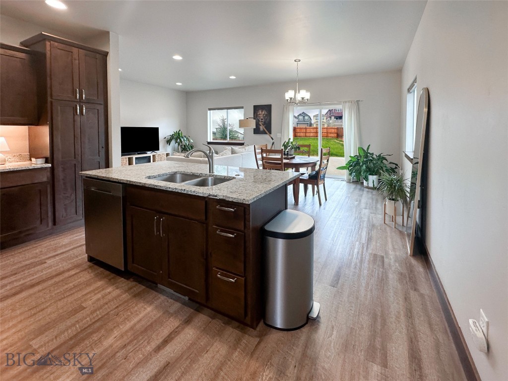 1501 Westwood B Property Photo 10