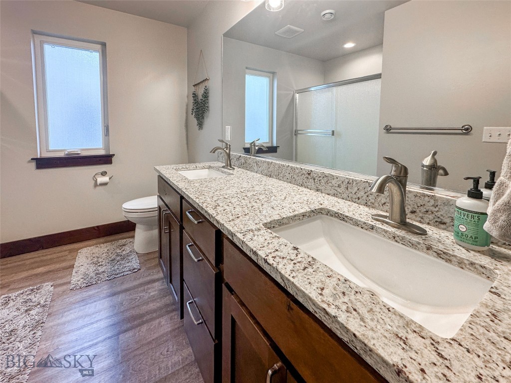 1501 Westwood B Property Photo 21