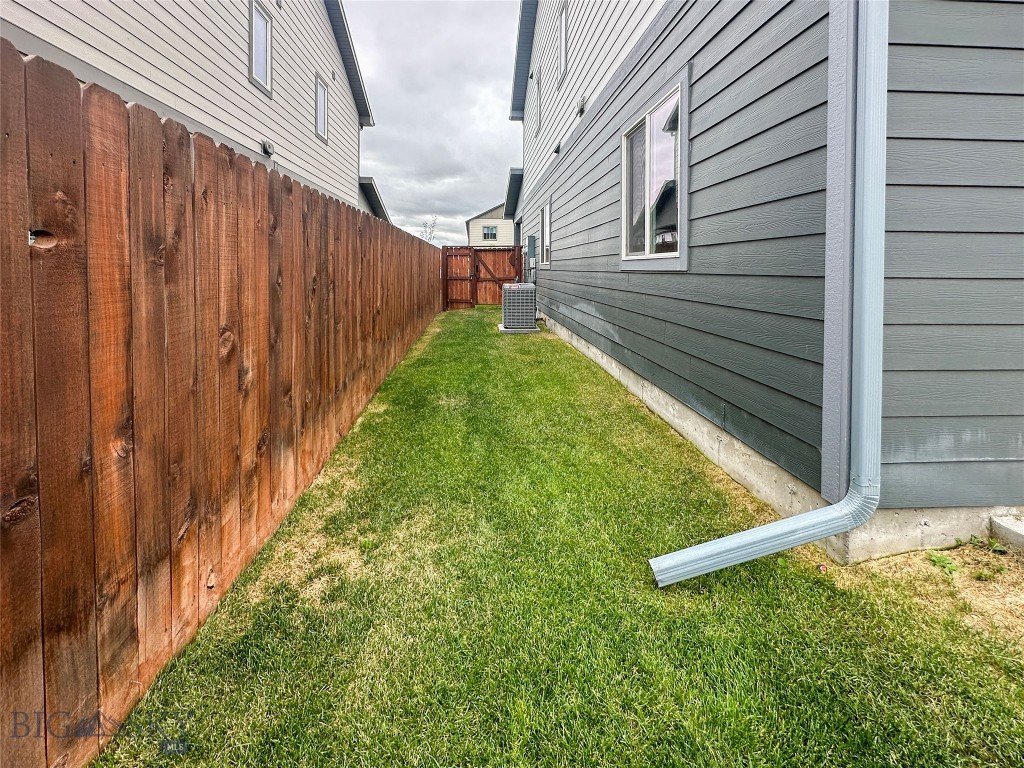 1501 Westwood B Property Photo 52