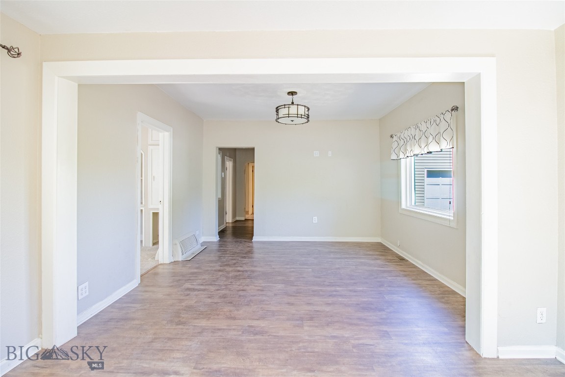 1823 Lafayette Property Photo 4