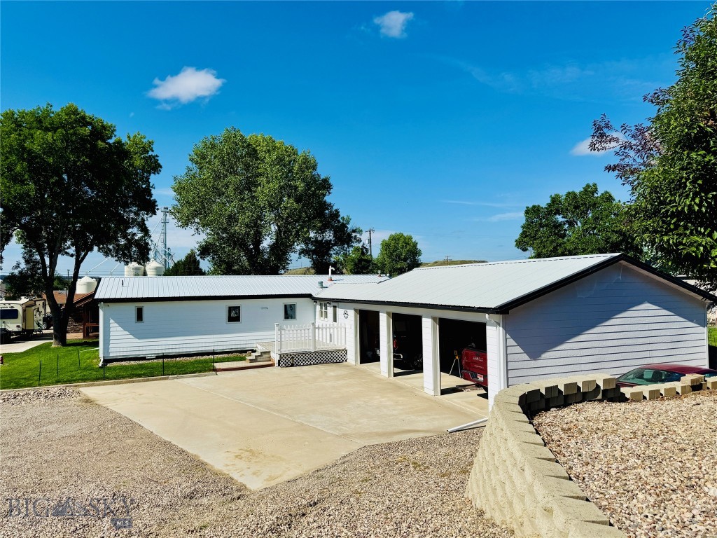 1116 27th Street Property Photo 1