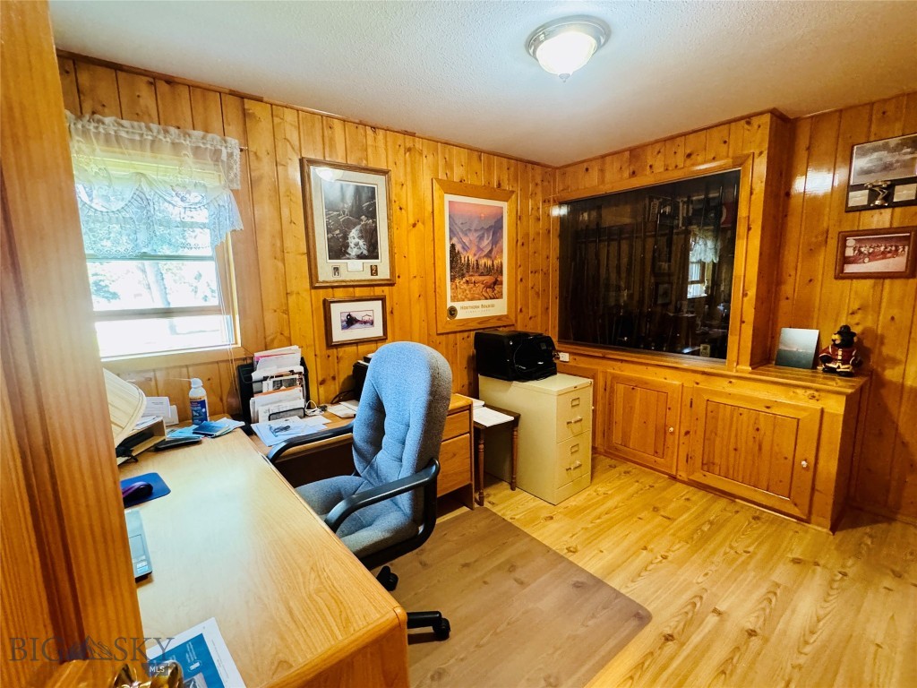 1116 27th Street Property Photo 6