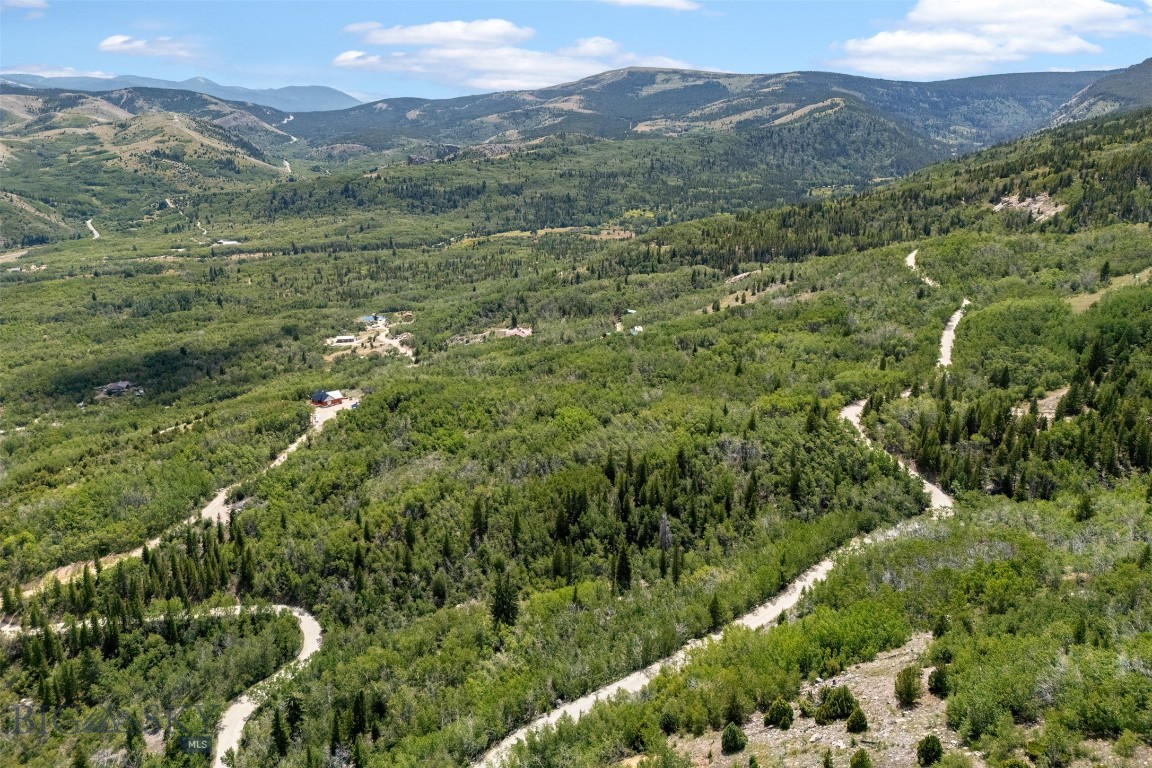 Nhn Clear Creek Trail Property Photo 1