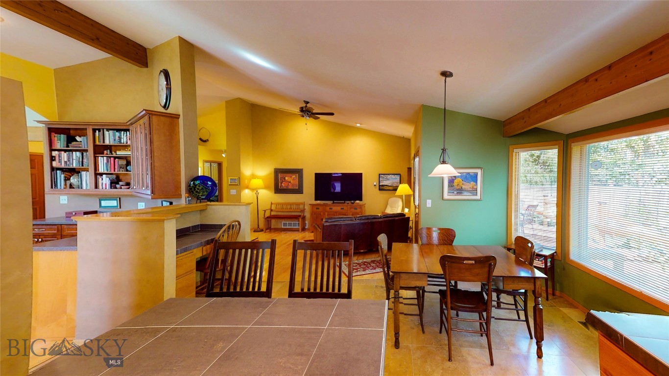 1 Riverside Drive Property Photo 11