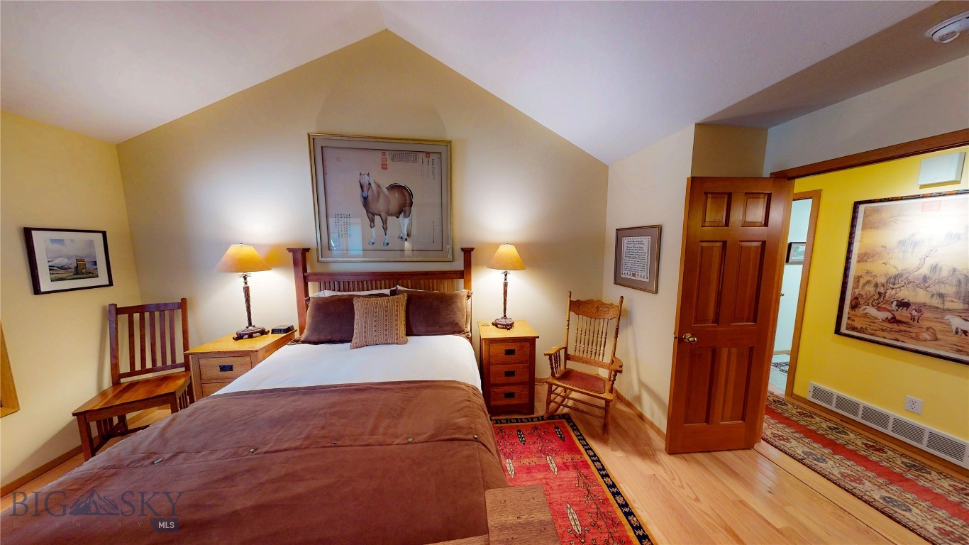 1 Riverside Drive Property Photo 30
