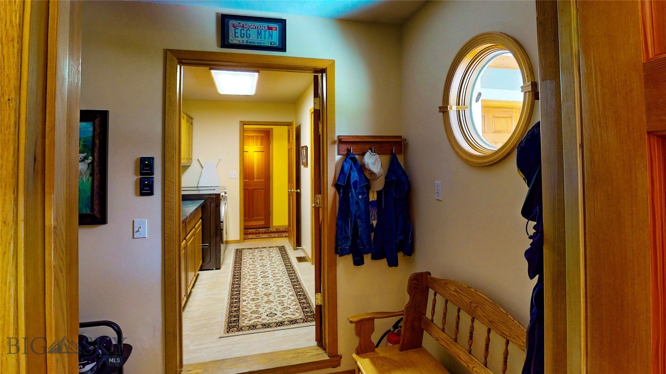 1 Riverside Drive Property Photo 49