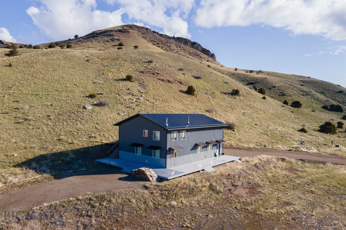 52 Arcturus Drive Property Photo 1