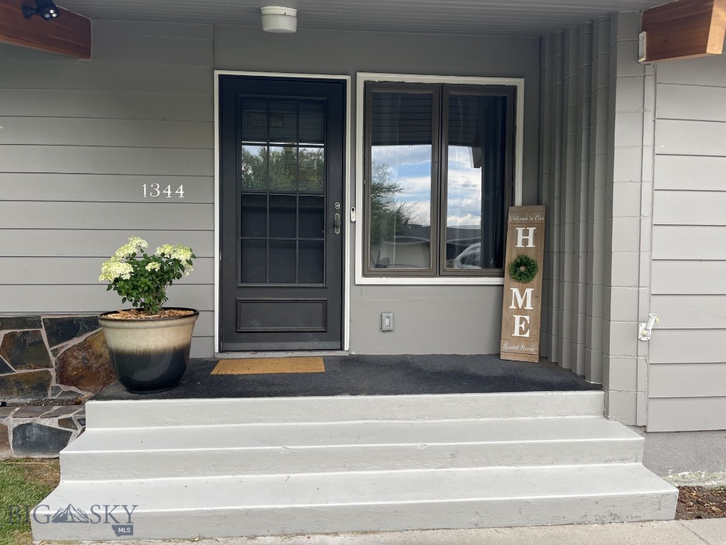 1344 Beaverhead Road Property Photo 1
