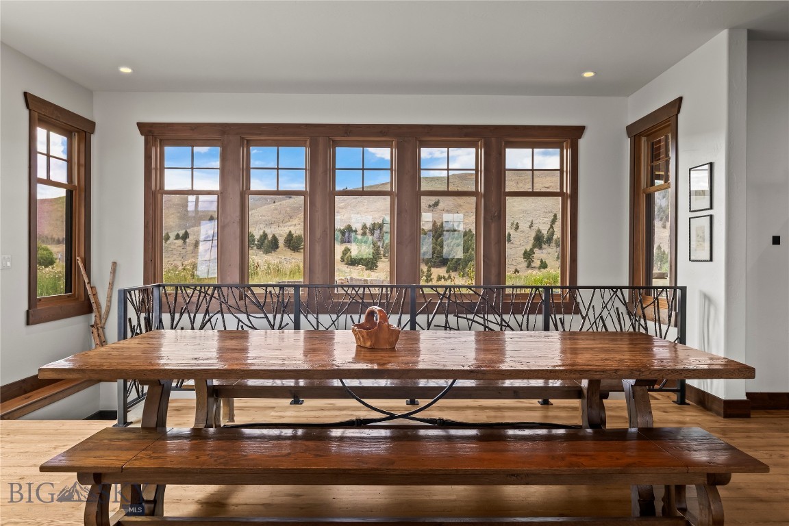 190 Sagittarius Skyway Property Photo 36