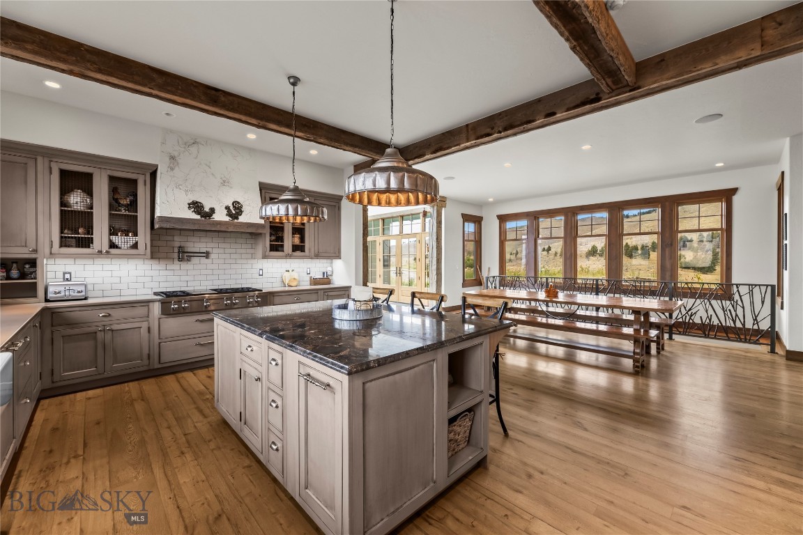 190 Sagittarius Skyway Property Photo 43