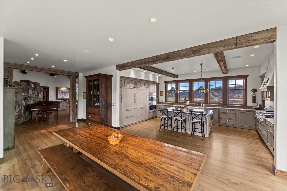 190 Sagittarius Skyway Property Photo 47