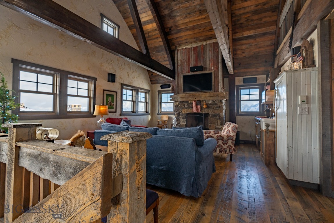 190 Sagittarius Skyway Property Photo 64