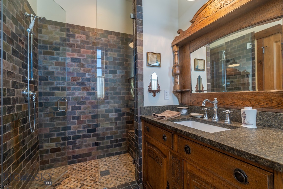 190 Sagittarius Skyway Property Photo 81