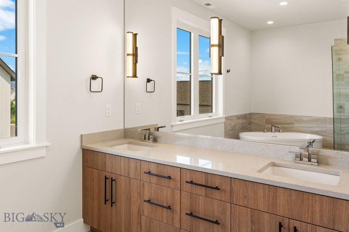 1523 Scotch Pine Lane Property Photo 34