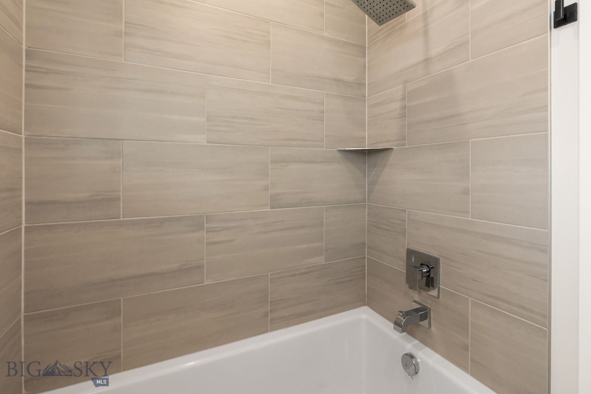 1523 Scotch Pine Lane Property Photo 46
