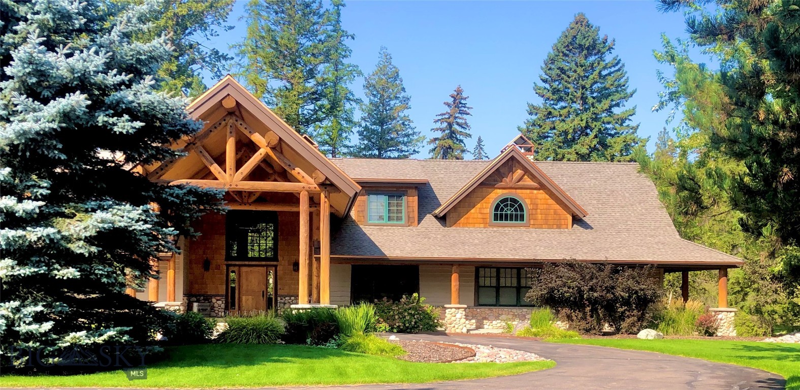 360 Tetrault Road Property Photo 9