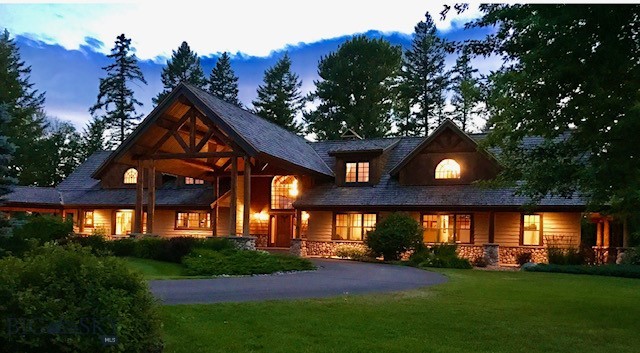 360 Tetrault Road Property Photo 12