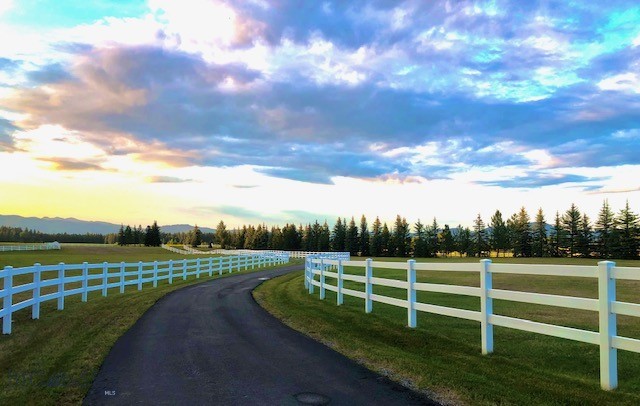 360 Tetrault Road Property Photo 26