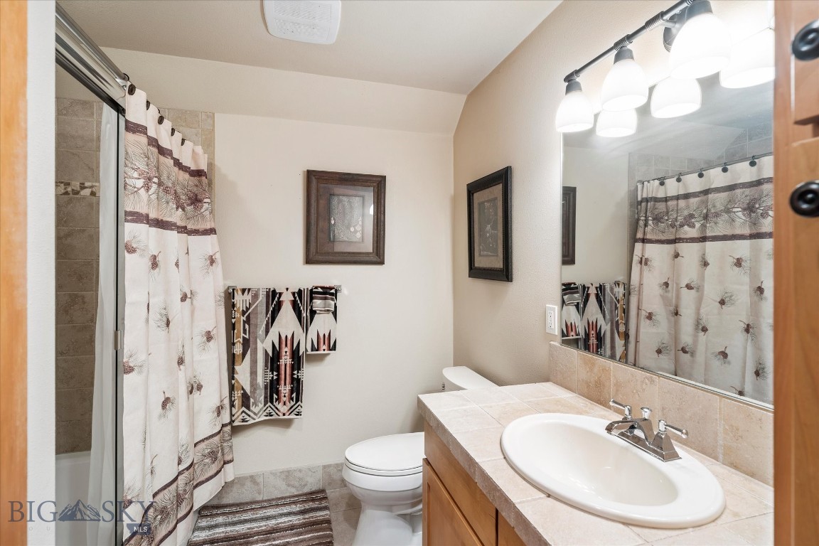 360 Tetrault Road Property Photo 49