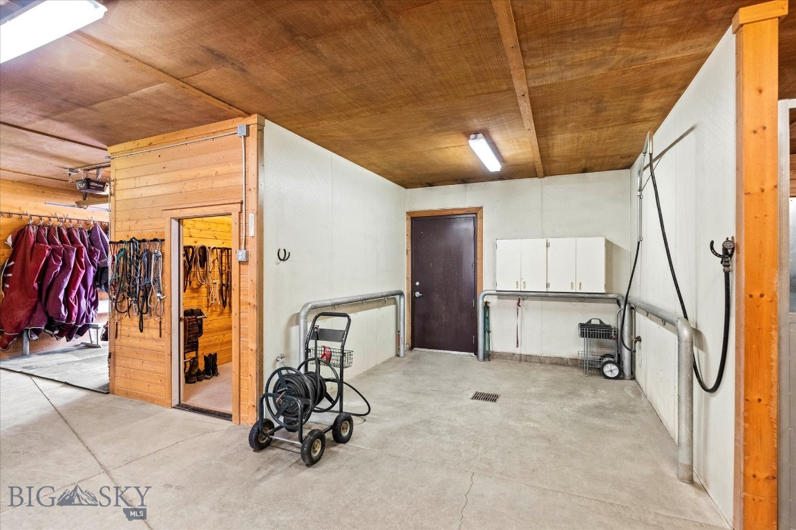 360 Tetrault Road Property Photo 58