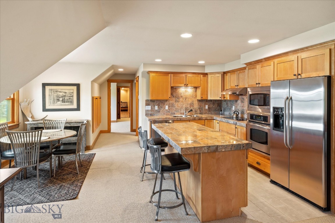 360 Tetrault Road Property Photo 63