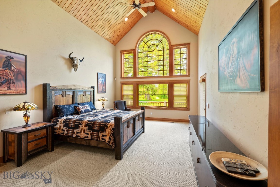 360 Tetrault Road Property Photo 81