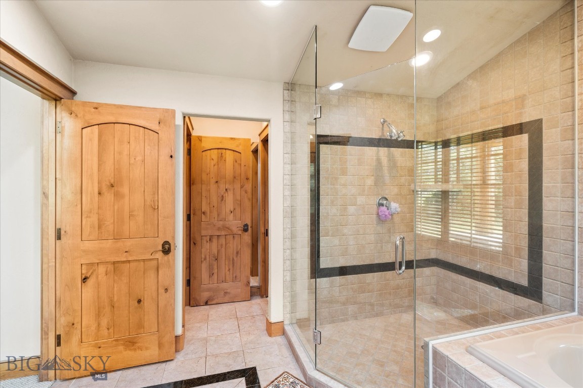 360 Tetrault Road Property Photo 85