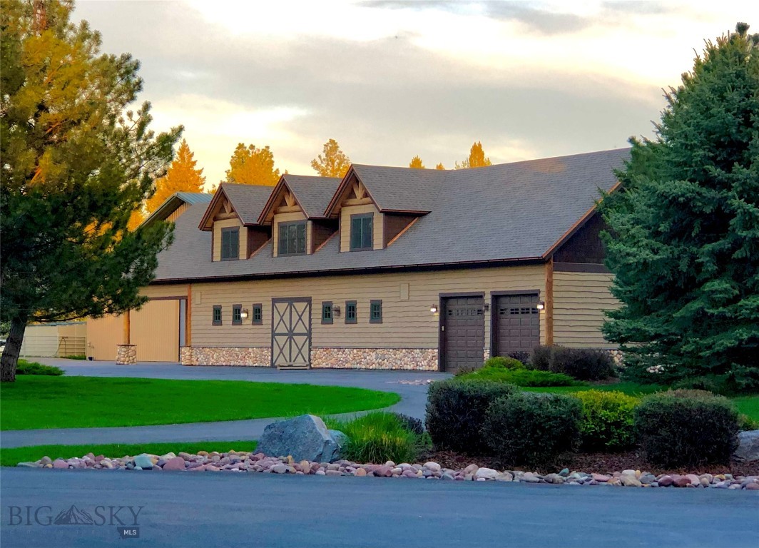 360 Tetrault Road Property Photo 88