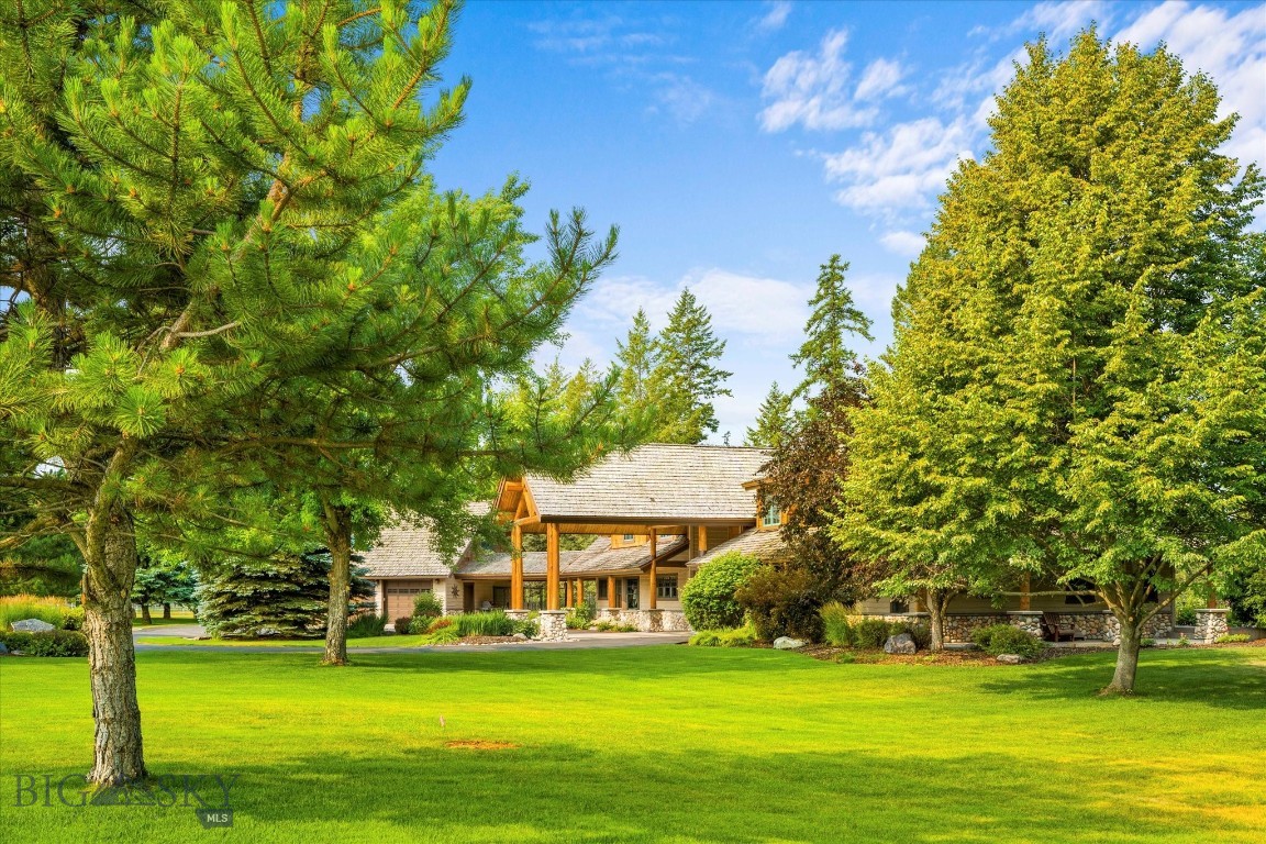 360 Tetrault Road Property Photo 94